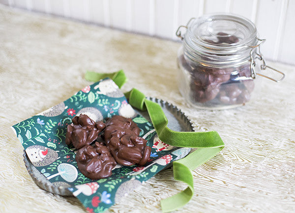 Slow Cooker Chocolate Nut Clusters Recipe