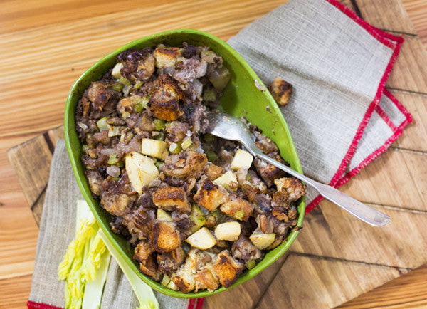 Stuffing with Pecans, Apples and Sausage