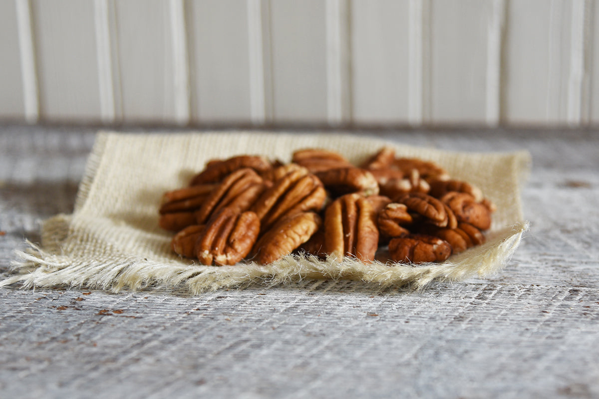 Pecan Halves (30 Pound Bulk Case)